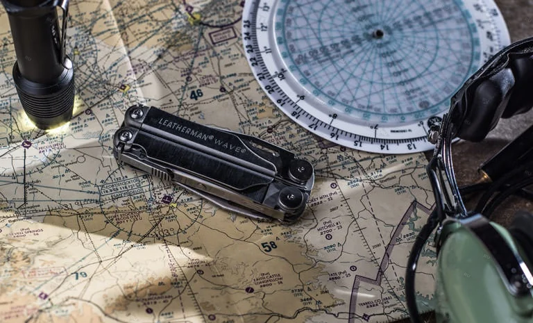 Мультитул LEATHERMAN Wave Plus