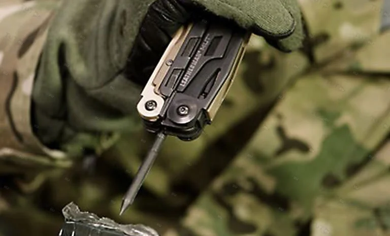 Мультитул LEATHERMAN Mut-EOD