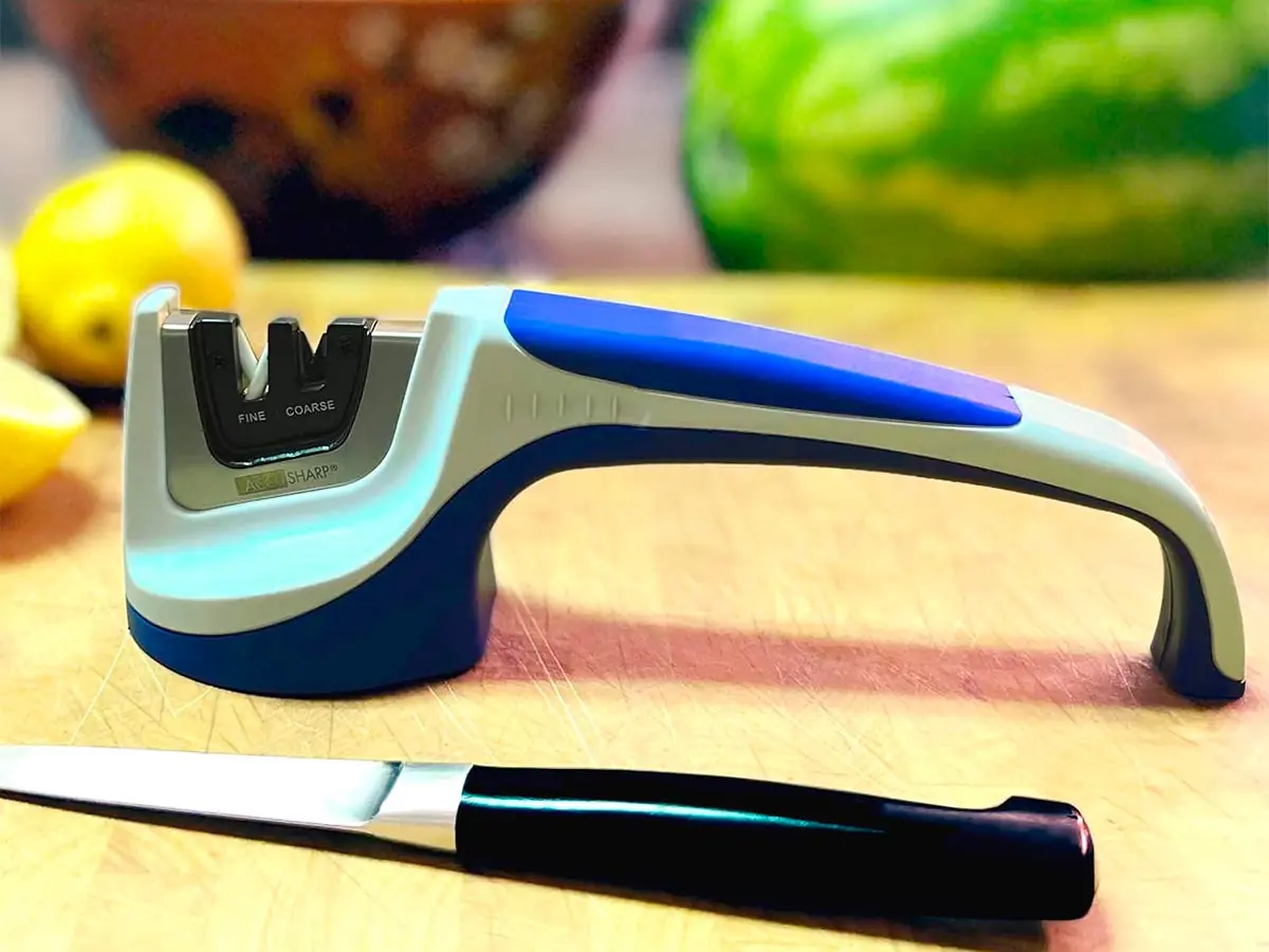 Точилка для ножей AccuSharp Pull-Through, белый/голубой