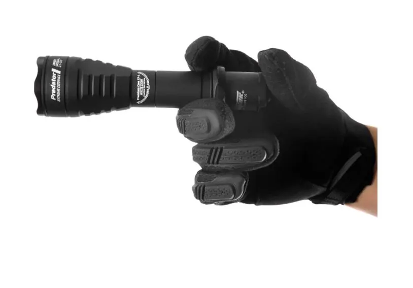Фонарь ARMYTEK PREDATOR V3 XP-E2 (Зелёный)