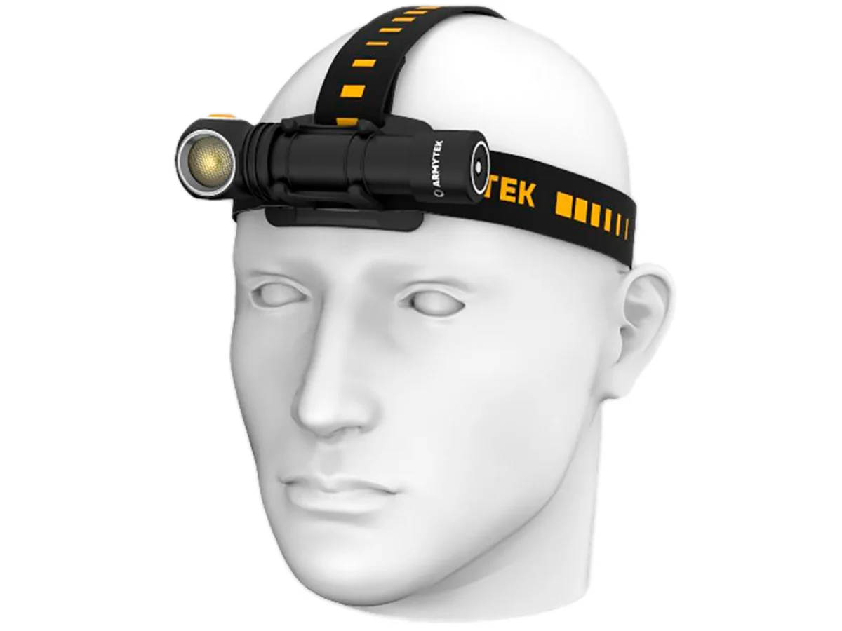 Фонарь ARMYTEK WIZARD C2 Pro Magnet USB XHP50.2 (теплый свет)