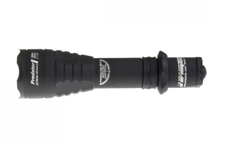 Фонарь ARMYTEK PREDATOR V3 XP-E2 (Зелёный)
