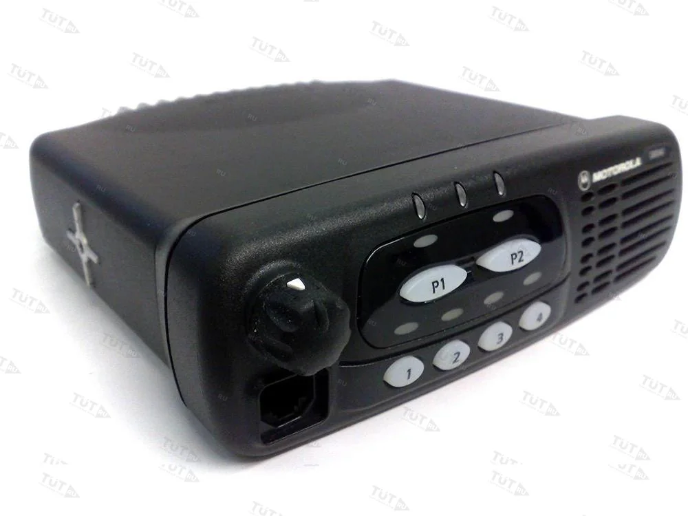 Автомобильная рация Motorola GM340
